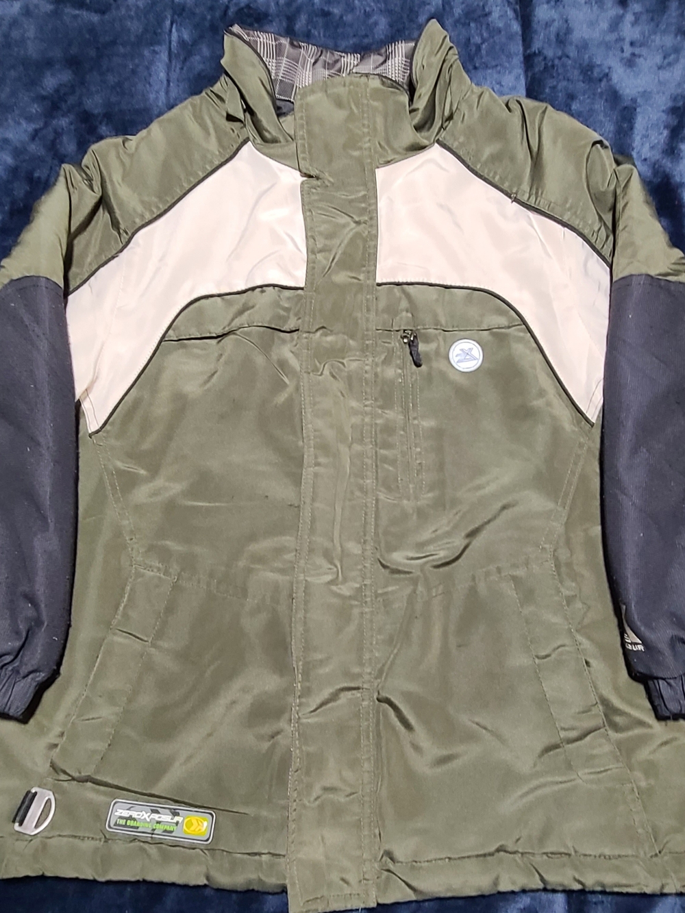 Boys's Olive Green Contrast Winter Jacket Size 7-8